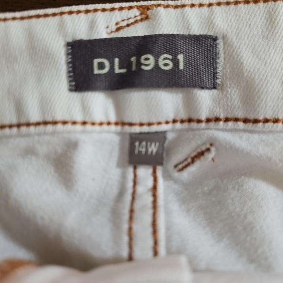 DL1961 Alex High Rise Wide Leg Size 14W Sample - Picture 9 of 13